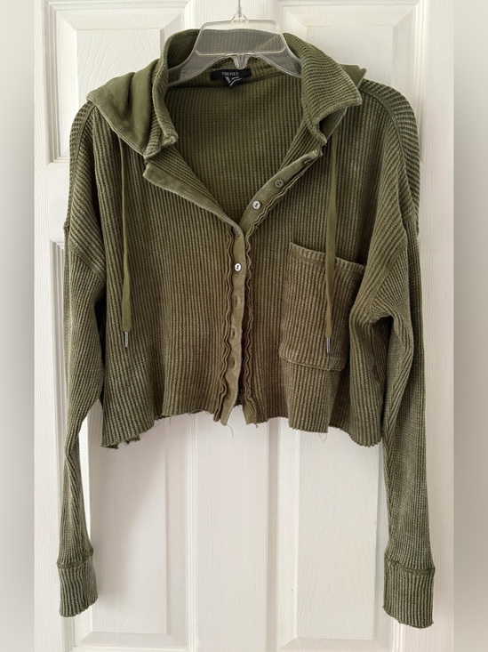 Forever 21 Sweaters - Forever 21 Olive Green Ribbed Cropped Hoodie Cardigan